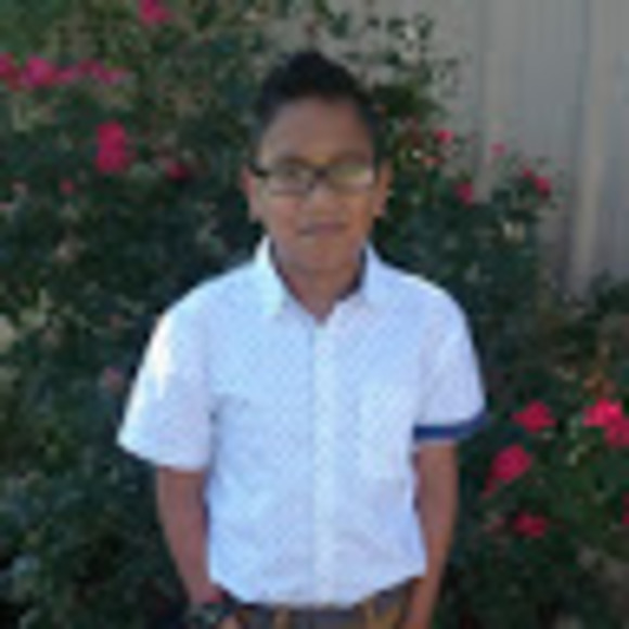 Meet your Posher, Jairo - Picture 1 of 1